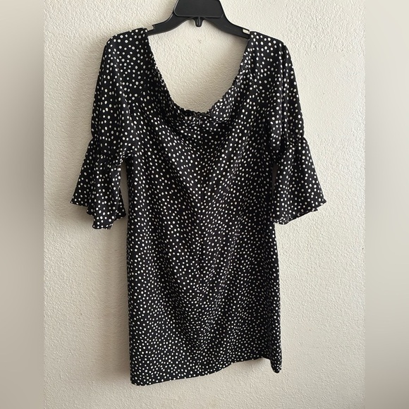 Lauren Ralph Lauren Black and White Dotted Off-Shoulder Sheath Dress 14 - Picture 9 of 14